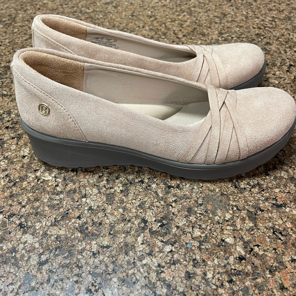 Bzees Goody Slip-on